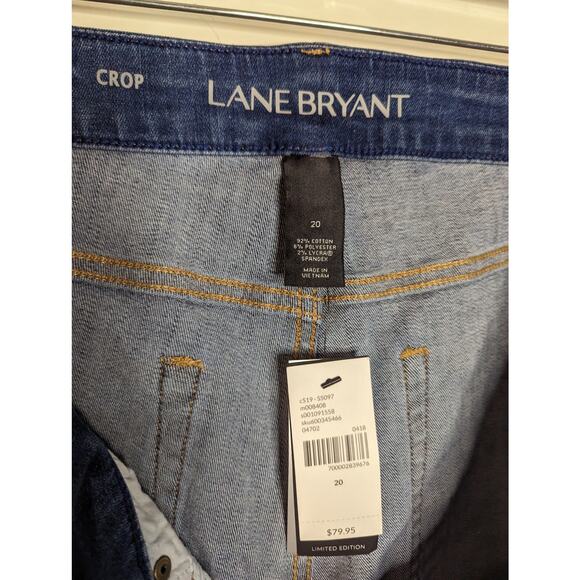 NWT Lane Bryant Distressed Floral Patch Crop Jeans - Picture 10 of 10